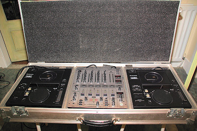 Pioneer DJM-500 open coffin